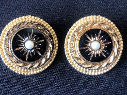 Vintage sphinx clip - sphinx, on