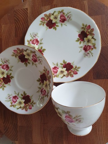 Gainsborough vintage fine bone