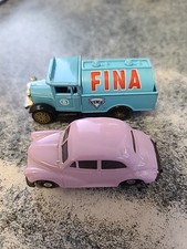 Corgi Morris Minor And Morris