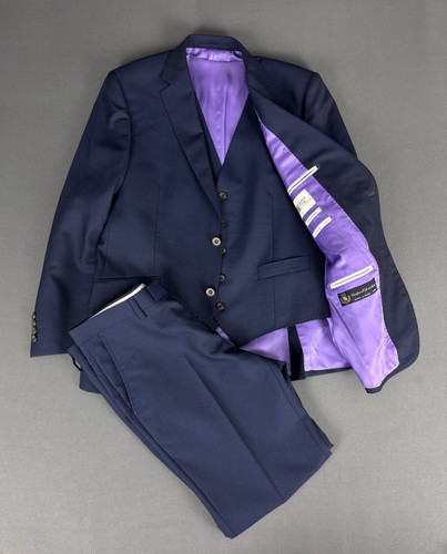 Savile row inspired piece - row,