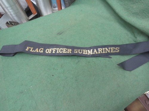 Royal navy cap ribbon tally - /,
