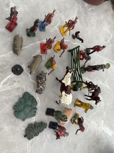 Lead figures vintage mixed - lead, inc