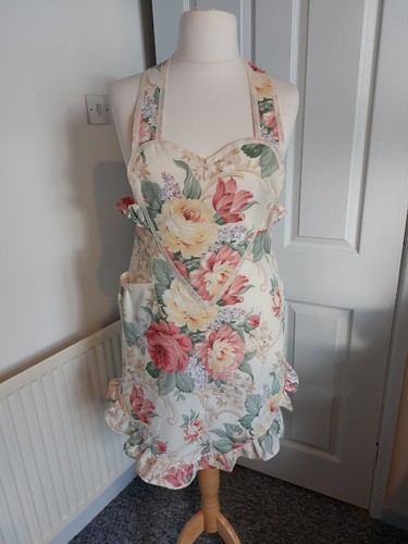1940 retro style sweetheart - 1940's,