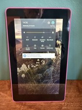 Kindle Fire HD 5th Generation Fully Working Great Condition Holds Charge