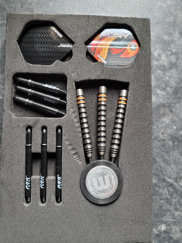 Winmau fury darts 22g - fury,