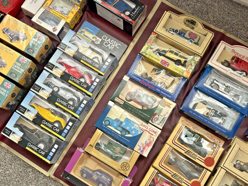 Random boxed diecast mystery - mystery, |