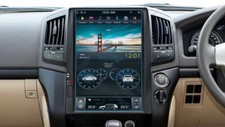 TOYOTA LAND CRUISER 200 Screen