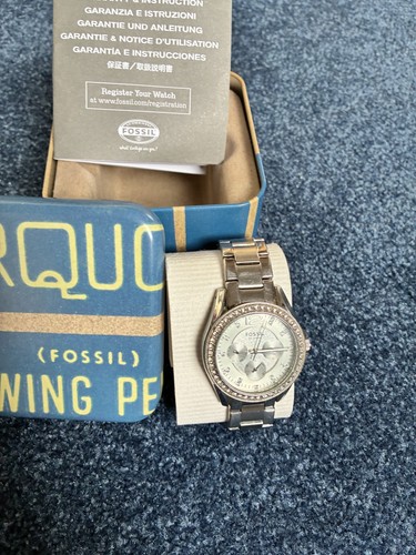 Ladies fossil watch box - watch,