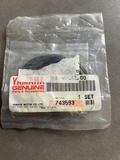 Genuine Yamaha Front Brake Caliper Seal Kit 3HE-W0047-00 FZR600 FZR500