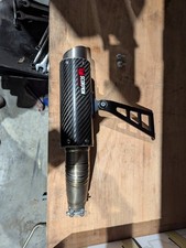 Suzuki Gsxs-1000 Exhaust End Can & Exhaust Hanger