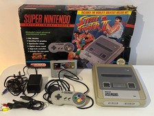 Street Fighter II 2 SNES Super Nintendo Console with Game and Accessories