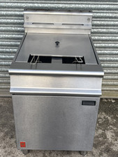 Gas Fryer Falcon Dominator Twin Tank Twin Basket Free Standing / Commercial/