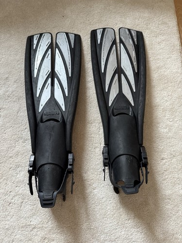 Atomic aquatics split fins - atomic,