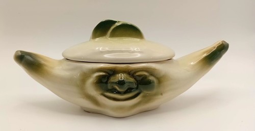 Vintage cucumber face pot - face,