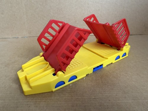Tomy tomica world trackmaster - tomy,