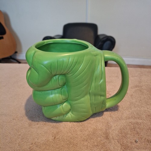 Incredible hulk fist - incredible, 3d