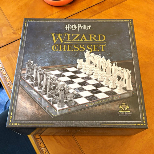 Harry potter wizard chess set - harry,
