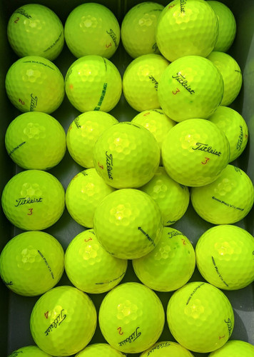 Yellow titleist pro v1x - yellow,