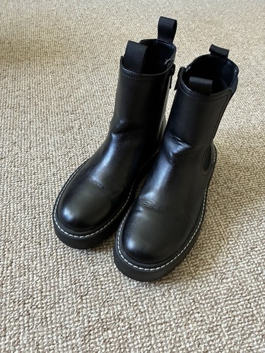 Women black chunky - black,