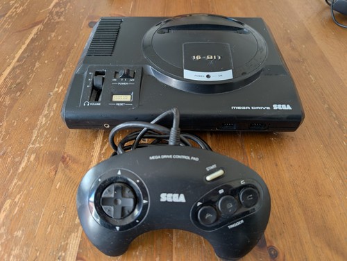 Sega mega drive bit console - sega,