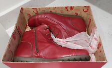 BNIB WONDERS Red Leather Ankle