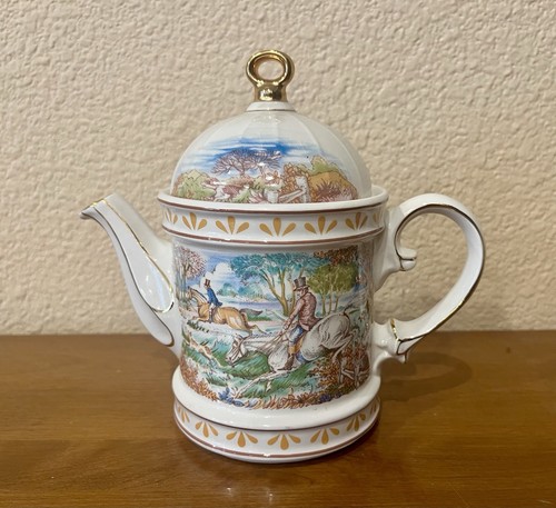 Vtg porcelain teapot - porcelain,