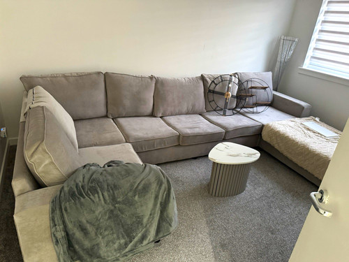Grey shape corner - grey,