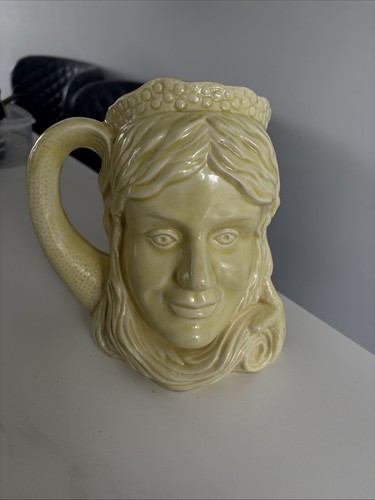 Royal alma mugs yellow - yellow, mermaid