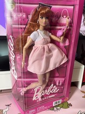 Barbie Deluxe Style Midge Doll