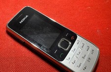 Nokia 2730 classic 3 three - (3,
