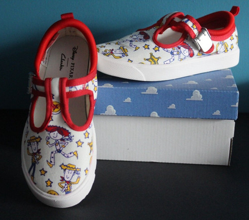 Clarks toy story - toy, city
