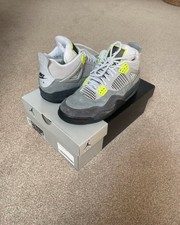 Air Jordan 4 Retro SE in Cool