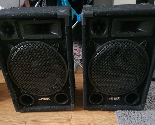 Max passive speakers set of - max,