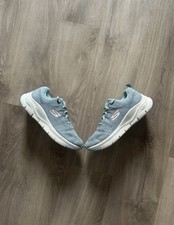 Sketchers Arch Fit Comfy Wave