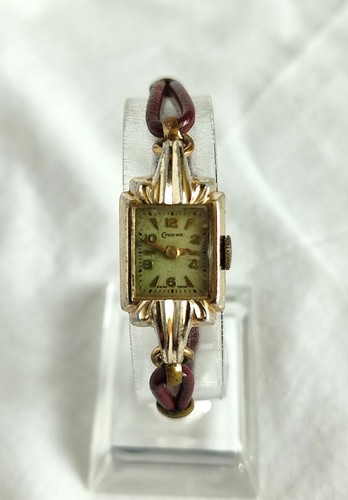Vintage crescent ladies gold - vintage,