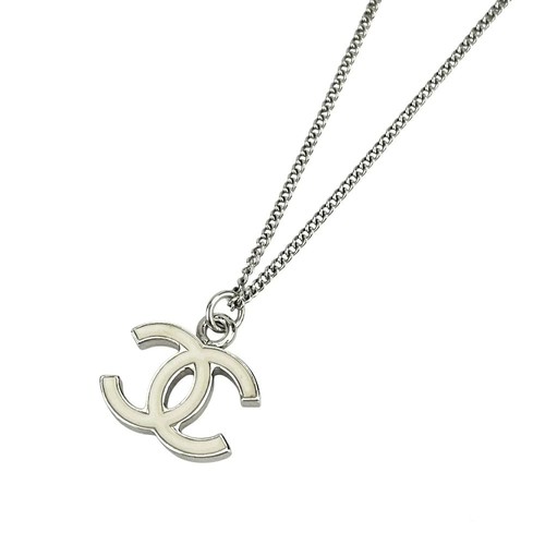 Chanel logos white enamel - cc,