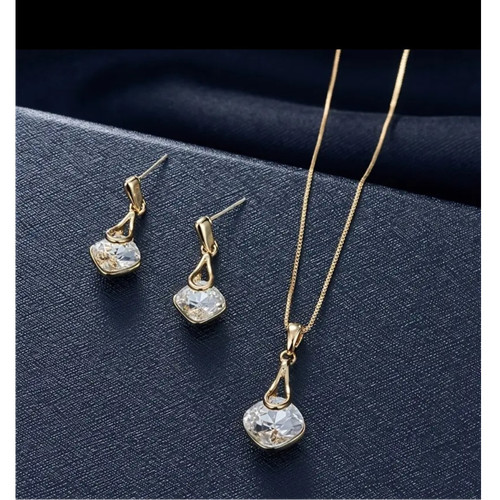 Gold plated crystal - crystal, cushion
