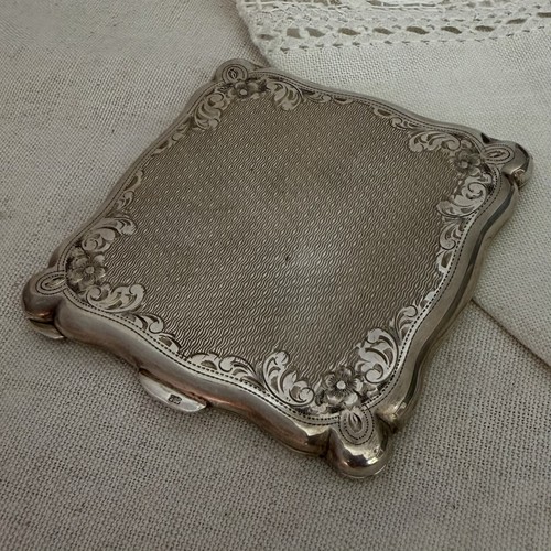 Antique 800 silver - antique, powder