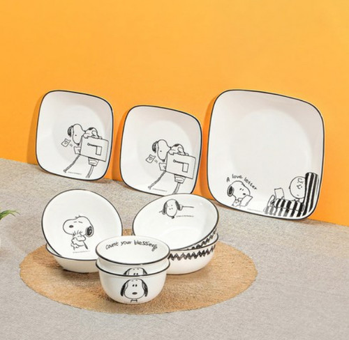 Corelle peanuts snoopy - corelle, x