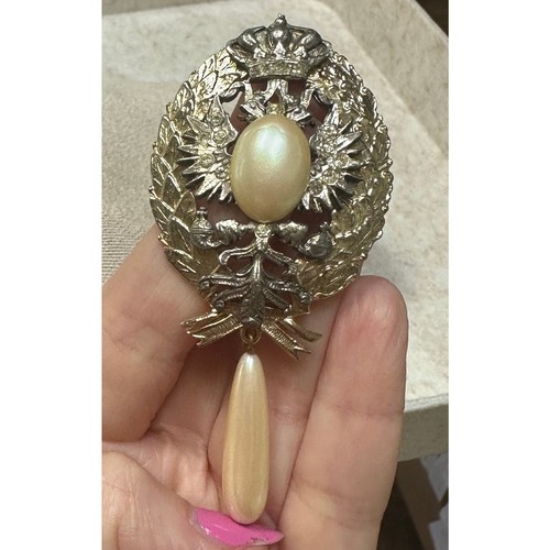Vin heraldic double headed - vin,