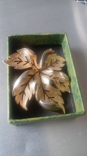Vintage sarah coventry gold - coventry,