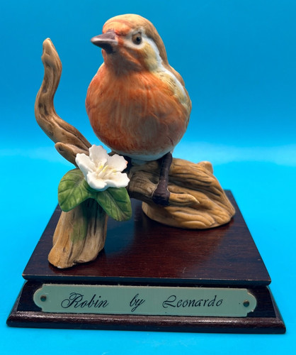 Ceramic robin leonardo - by,