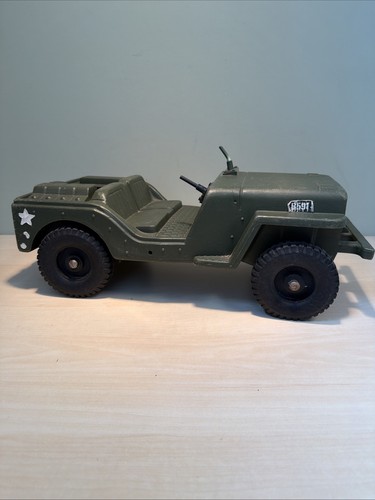 1975 hasbro action - hasbro, man