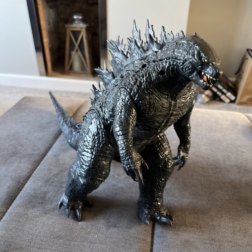 Godzilla large action figure - large,