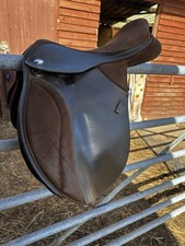 Thorowgood T4 Pony Club 16.5” Changeable Gullet Saddle Brown 