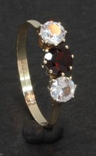 9 Carat Yellow Gold 3 Stone
