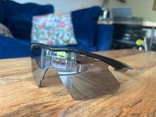 Fantastic Oakley M Frame Sweep