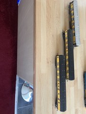 Hornby carriages vgc 25 - carriages,