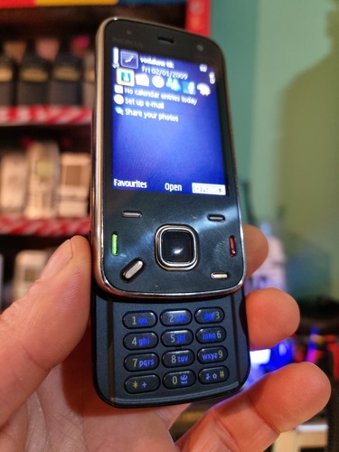Rare vintage nokia n86 8gb - rare,