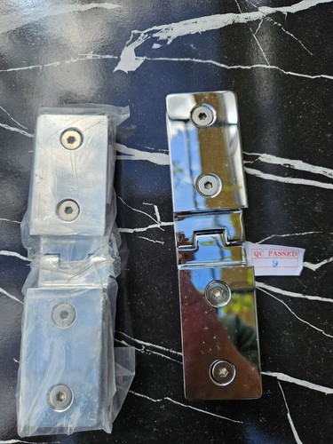 Roman showers innov8 bifold - showers,